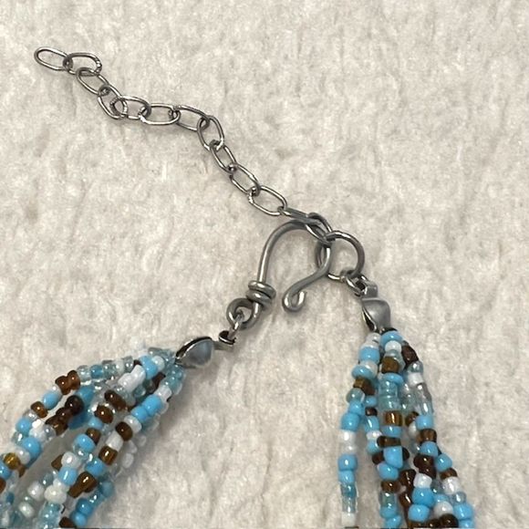 Multistrand Blue Multicolored Crystal Beads Statement Bib Necklace - Picture 7 of 8